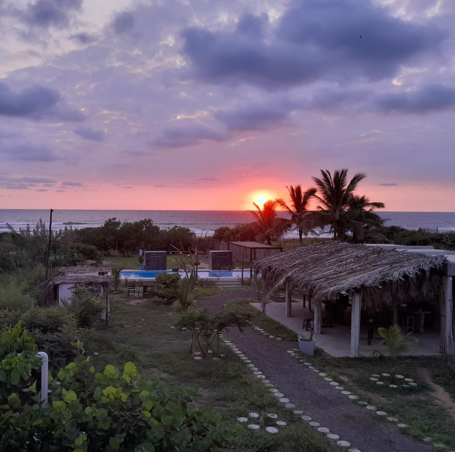Tres Velas Surf Celestino Gazca Villasenor Exterior foto